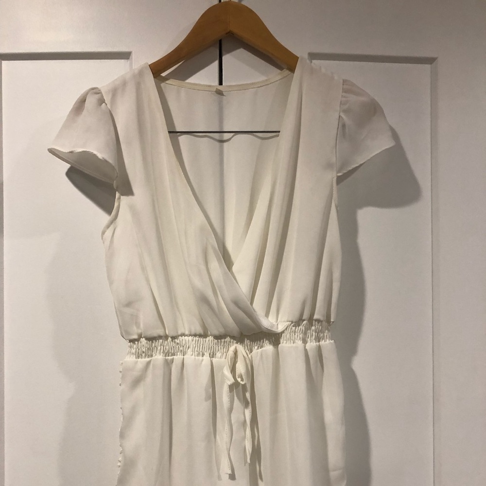 V cut romper